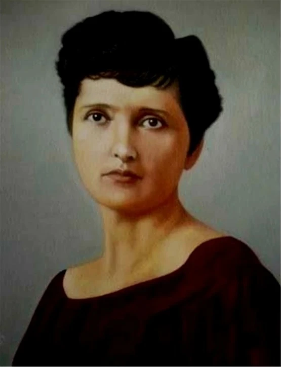 Elvia Carrillo, representación